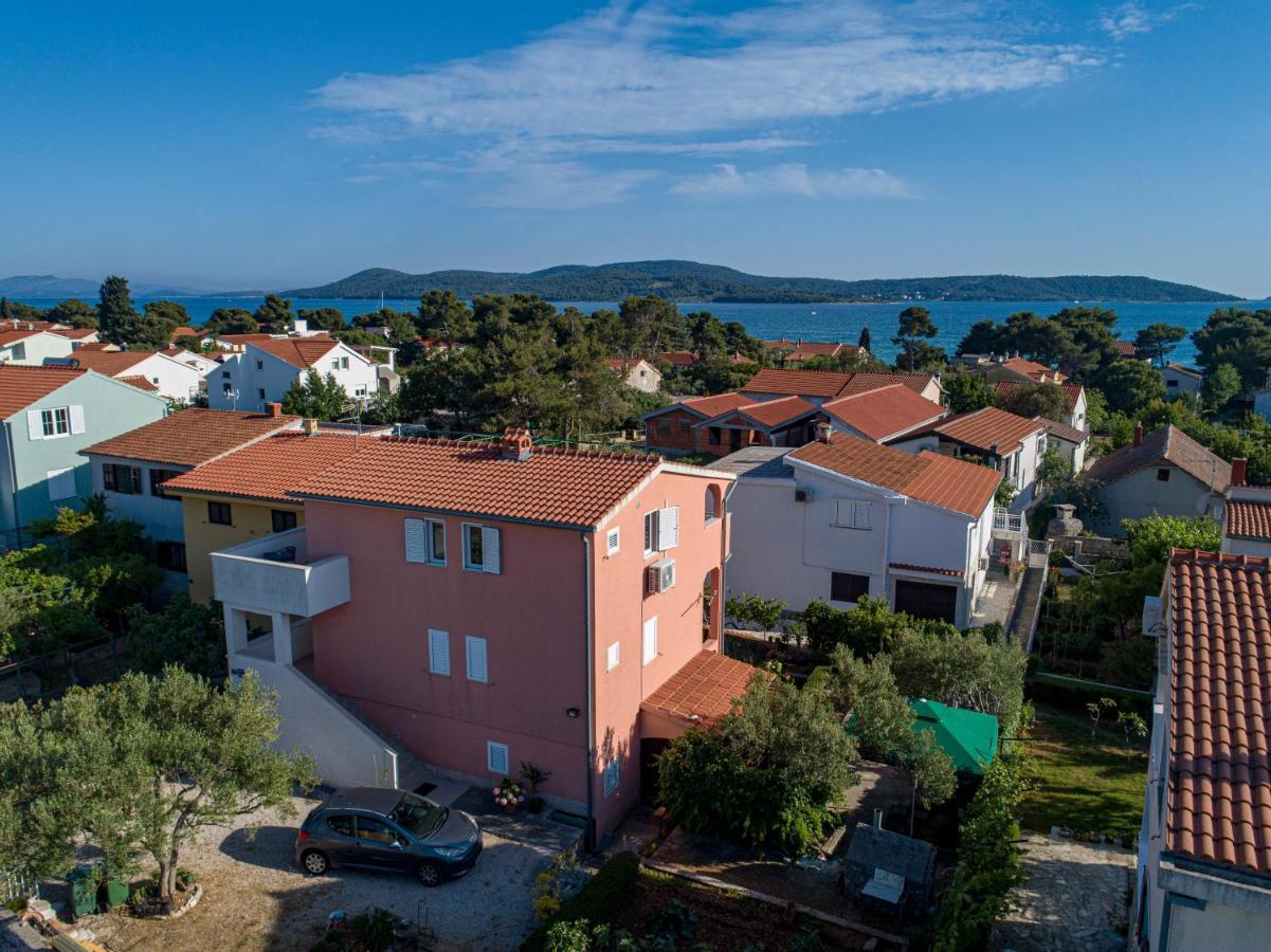 Seaview & Balcony Apartment Petra Jadrija Exteriör bild